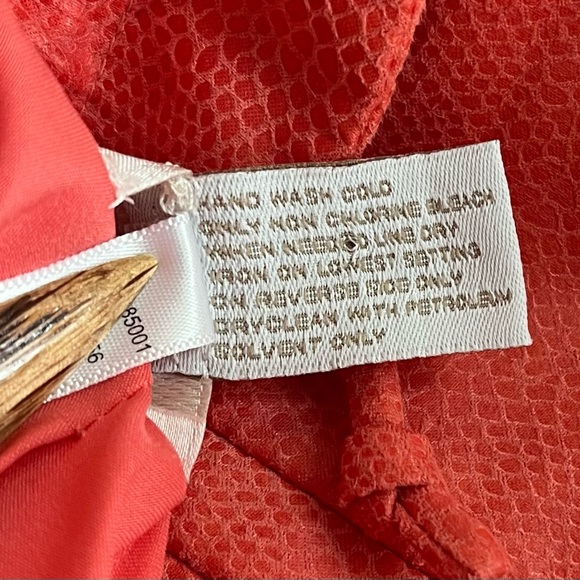 Chico’s Coral Salmon Jacket Full Zip 2 M/L Snake Pattern 3/4 Sleeve Cords Lined - Picture 13 of 15